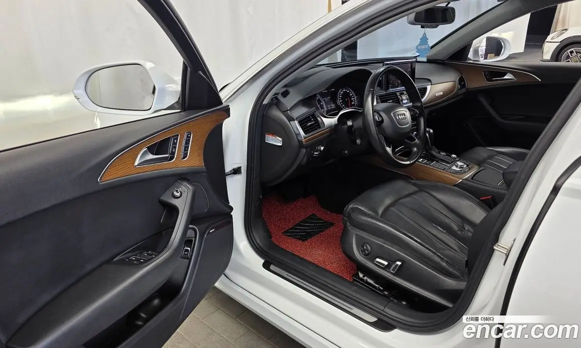 Audi A6 2015 3.0 автомат (гидро), фото 10