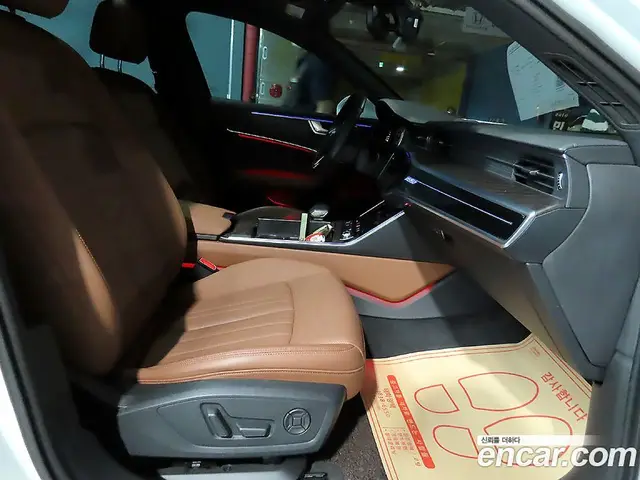 Audi A6 2020 2.0 автомат (гидро), миниатюра 8