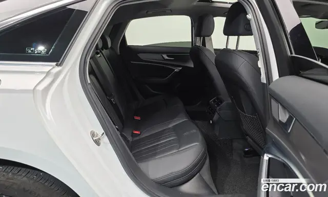 Audi A6 2020 2.0 автомат (гидро), миниатюра 11