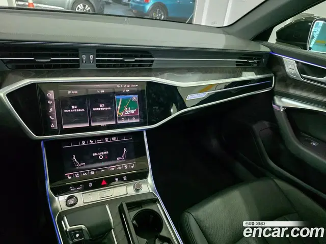 Audi A6 2023 2.0 автомат (гидро), миниатюра 11