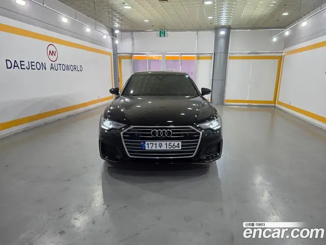 Audi A6 2023 2.0 автомат (гидро), миниатюра 8