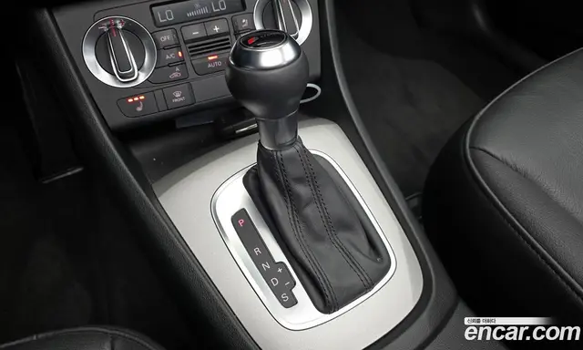Audi Q3 2014 2.0 автомат (гидро), миниатюра 9