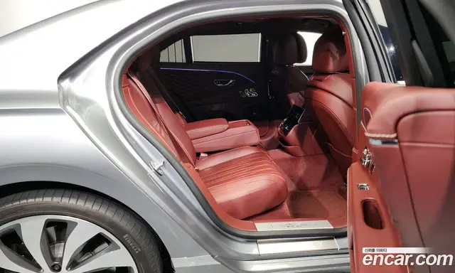 Bentley Flying Spur 2020 6.0 автомат (гидро), миниатюра 12