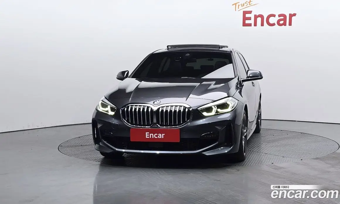 BMW 1 серия 2022 2.0 автомат (гидро), фото 3