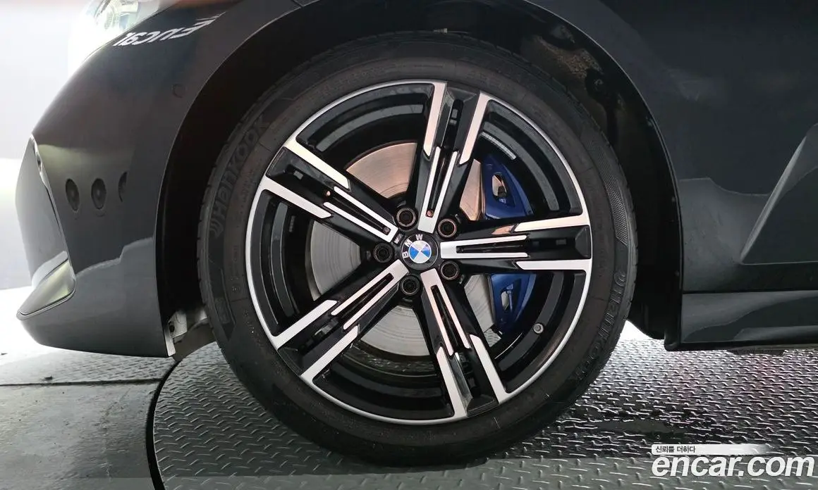 BMW 3 серия 2025 2.0 автомат (гидро), фото 5