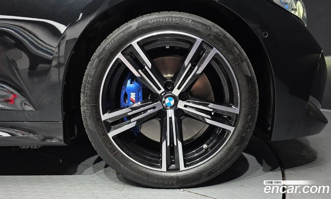 BMW 3 серия 2025 2.0 автомат (гидро), фото 7