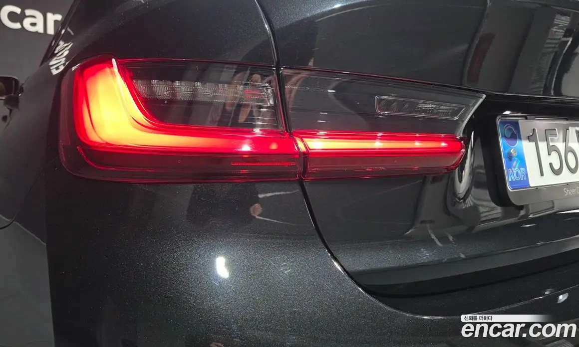 BMW 3 серия 2025 2.0 автомат (гидро), фото 9