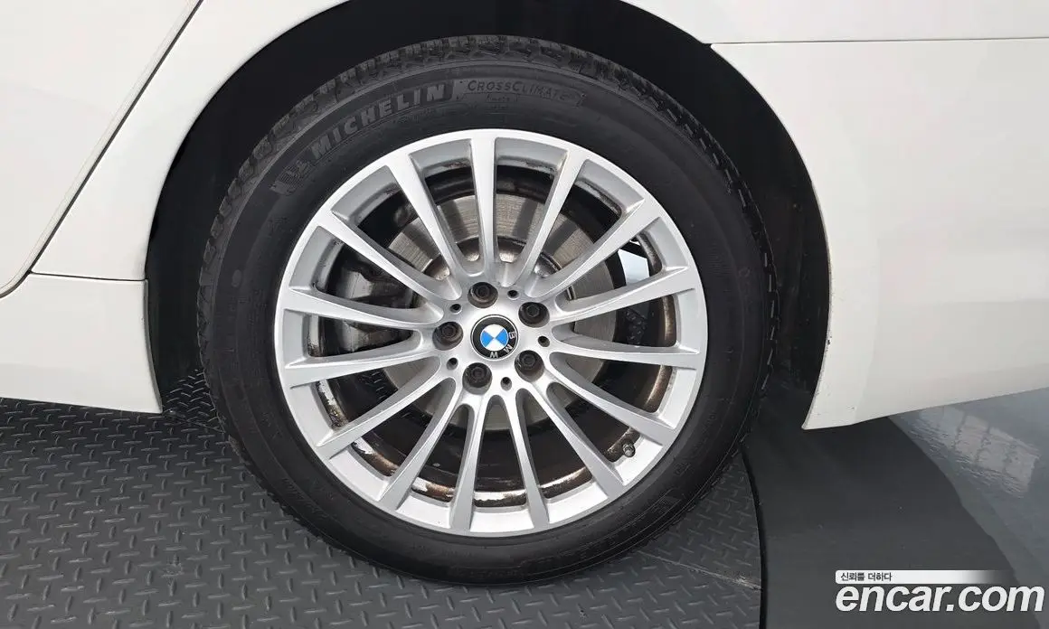BMW 5 серия 2019 2.0 автомат (гидро), фото 7