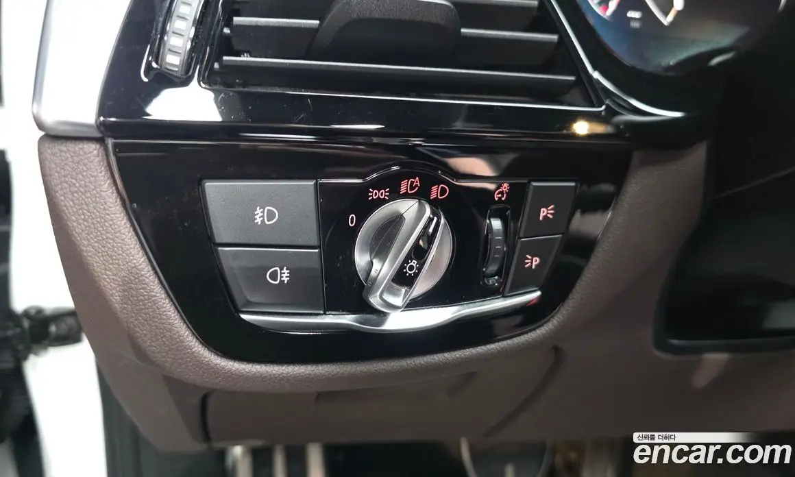 BMW 5 серия 2019 2.0 автомат (гидро), фото 31