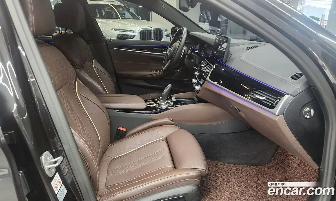 BMW 5 серия 2023 2.0 автомат (гидро), фото 15