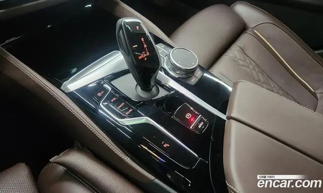 BMW 5 серия 2023 2.0 автомат (гидро), миниатюра 9