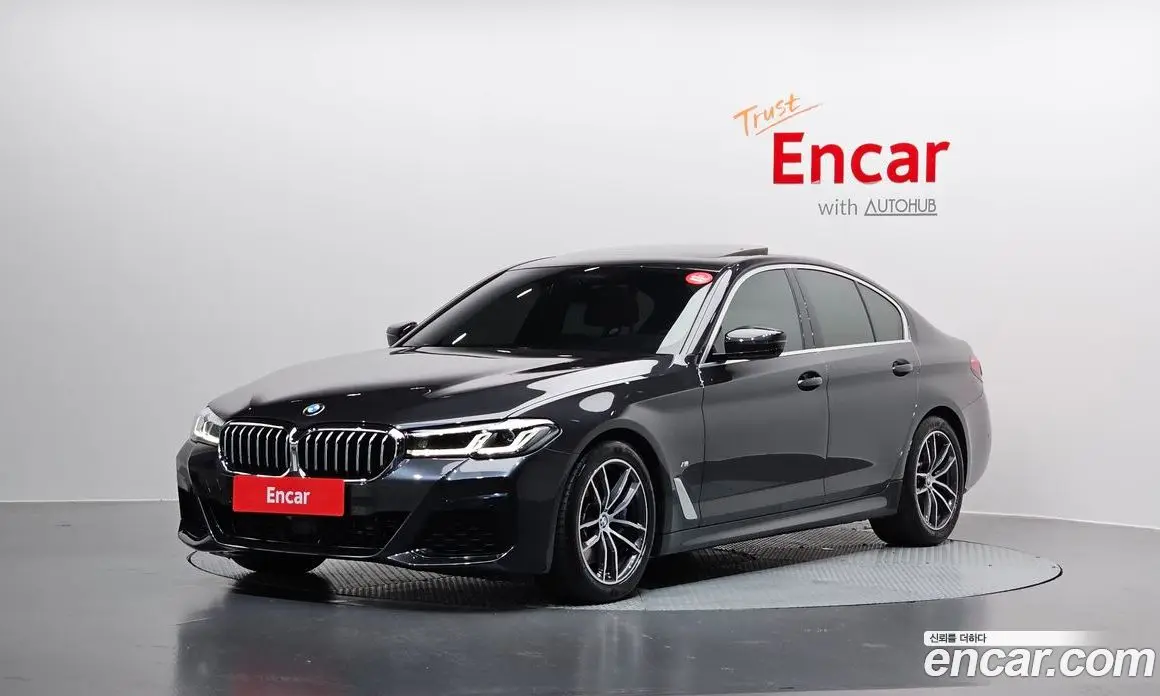 BMW 5 серия 2023 2.0 автомат (гидро), фото 1