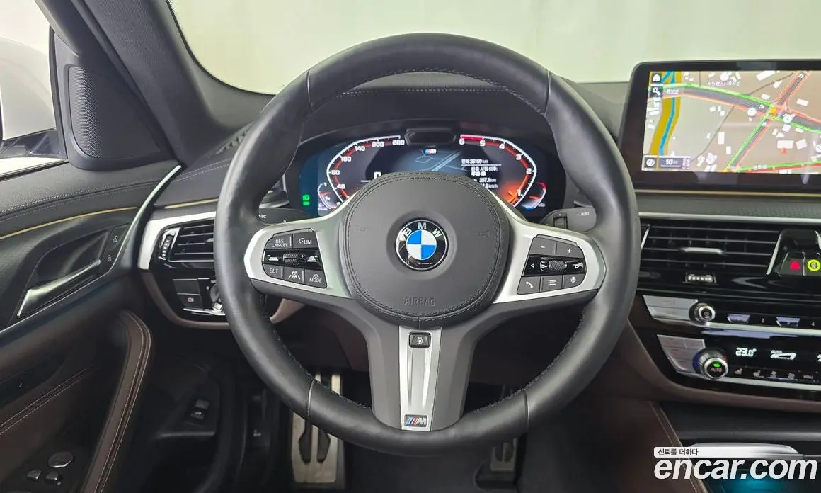 BMW 5 серия 2023 2.0 автомат (гидро), фото 12