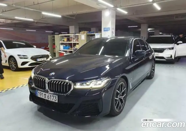 BMW 5 серия 2023 2.0 автомат (гидро), миниатюра 2