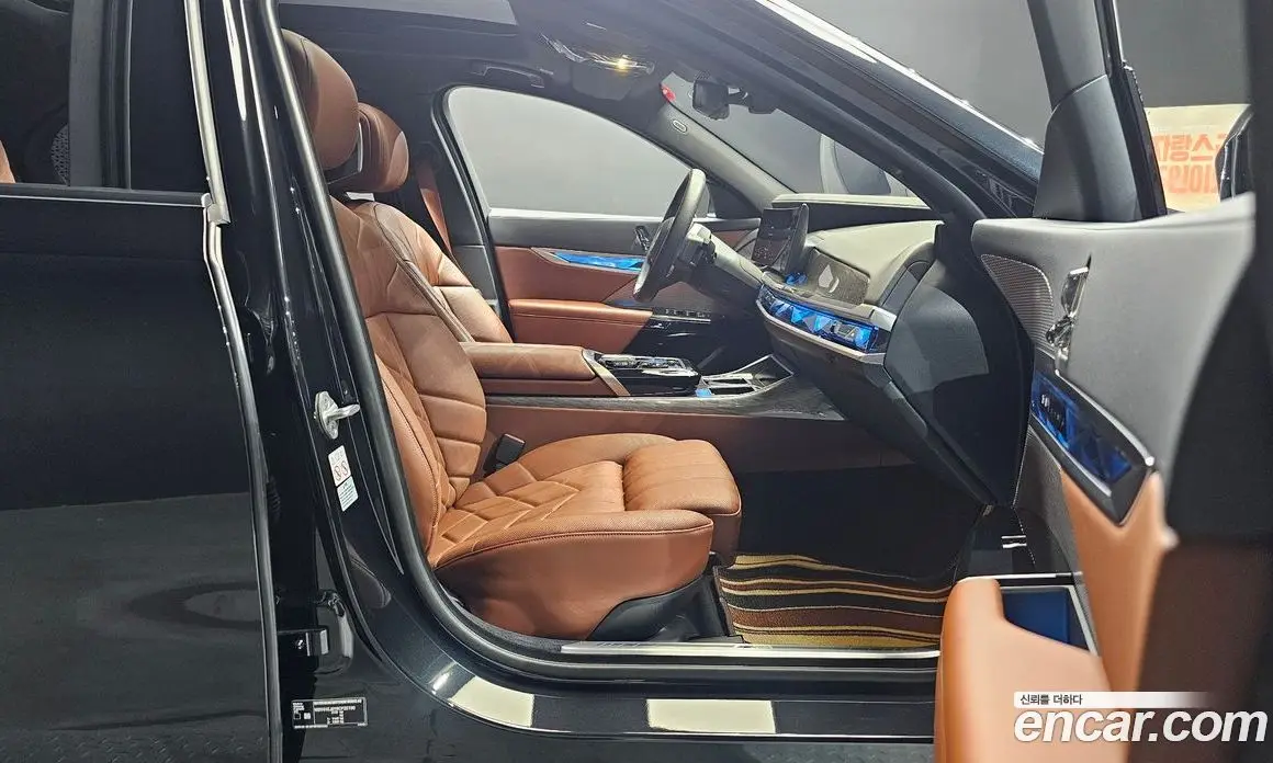 BMW i7 2023 0.3 автомат (гидро), фото 16