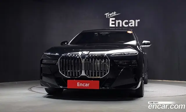 BMW i7 2023 0.3 автомат (гидро), миниатюра 3