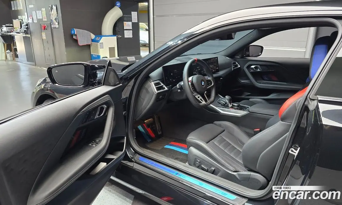 BMW M2 2025 3.0 автомат (гидро), фото 13