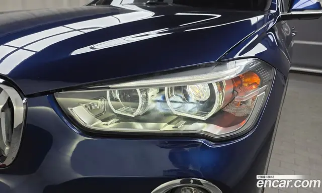 BMW X1 2018 2.0 автомат (гидро), миниатюра 8