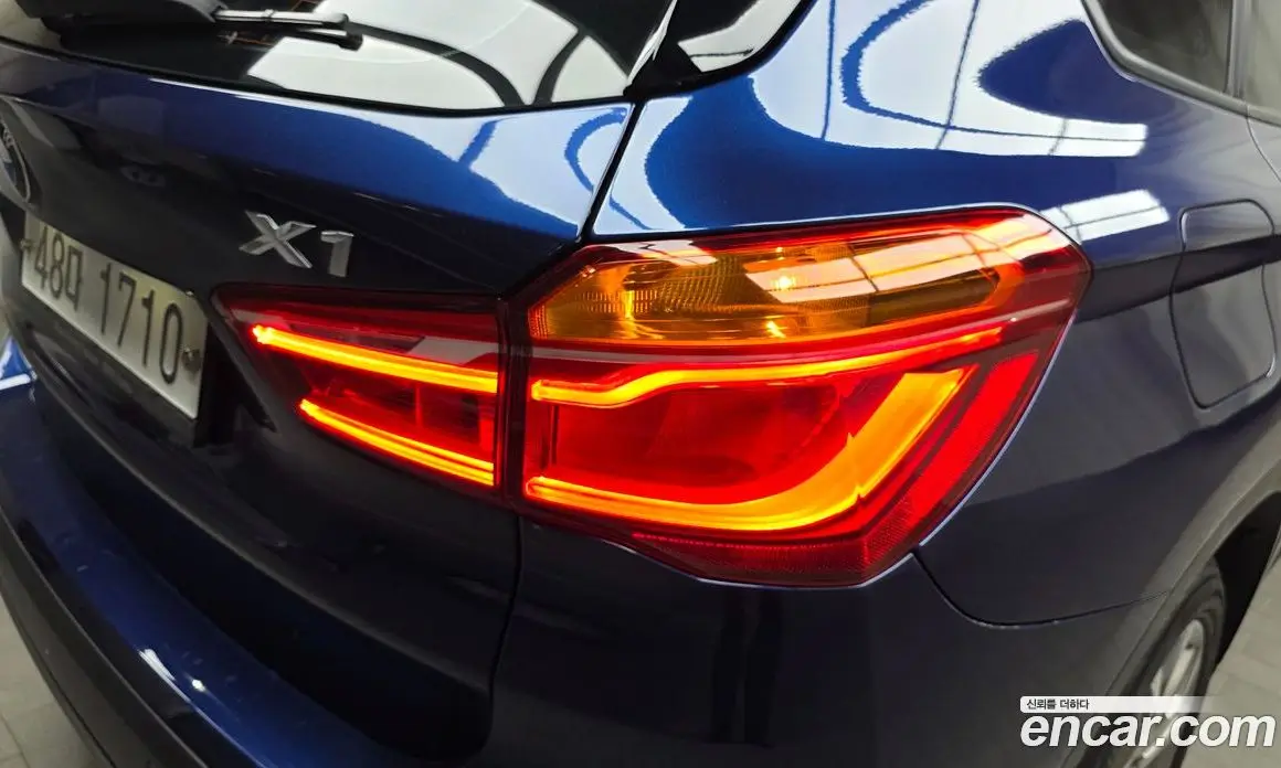 BMW X1 2018 2.0 автомат (гидро), фото 9