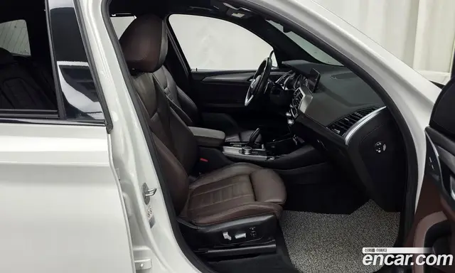 BMW X3 2019 2.0 автомат (гидро), миниатюра 11