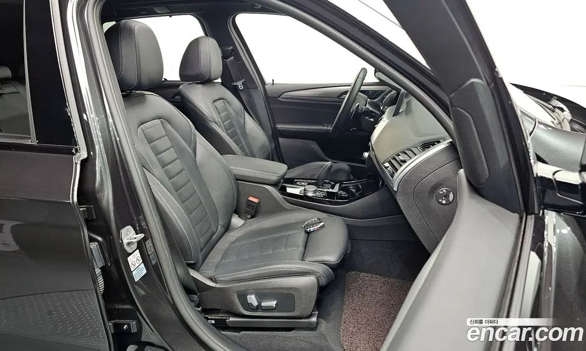BMW X3 2021 2.0 автомат (гидро), фото 16