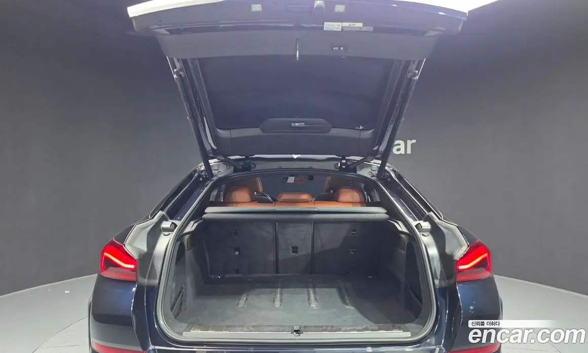 BMW X6 2022 4.4 автомат (гидро), фото 26