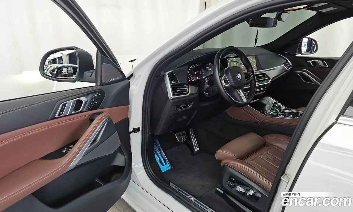 BMW X6 2023 3.0 автомат (гидро), фото 13