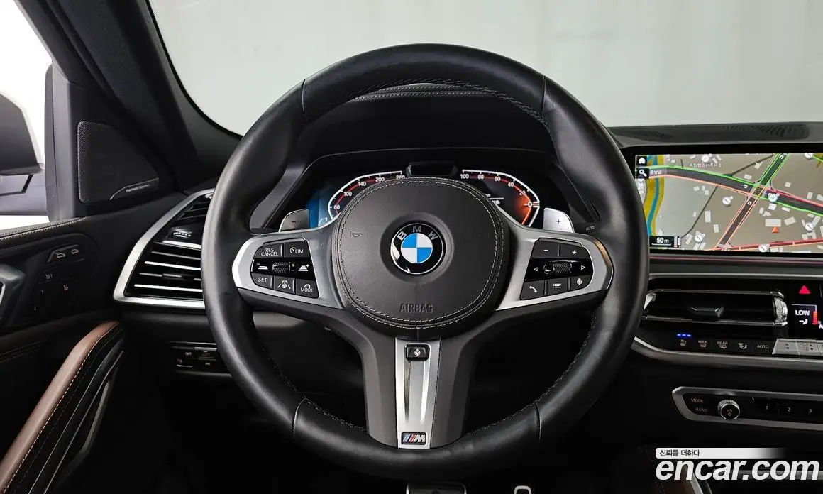 BMW X6 2023 3.0 автомат (гидро), фото 19