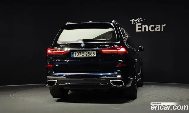 BMW X7 2021 3.0 автомат (гидро), миниатюра 4