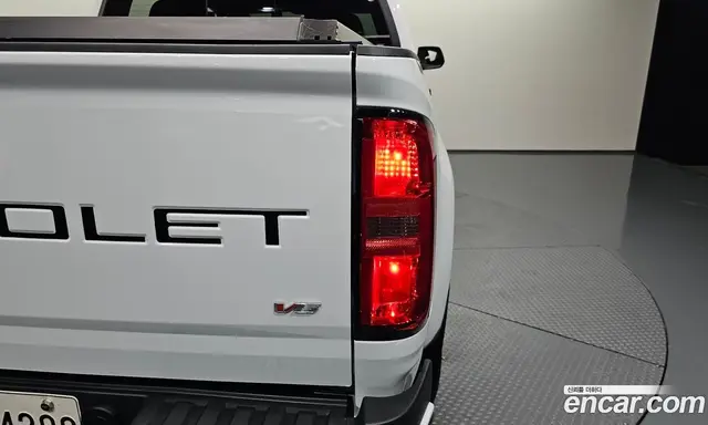 Chevrolet Colorado 2022 3.6 автомат (гидро), миниатюра 9