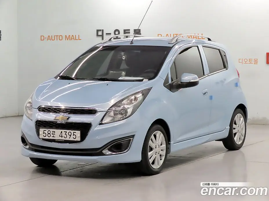 Chevrolet Spark 2014 1.0 автомат (гидро), фото 1