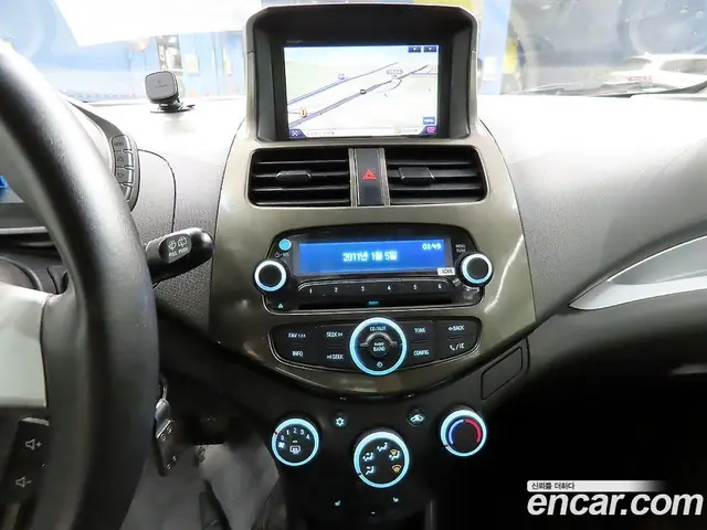 Chevrolet Spark 2014 1.0 автомат (гидро), миниатюра 11
