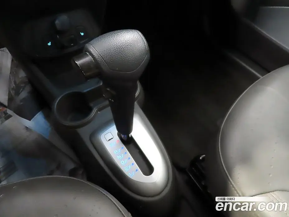 Chevrolet Spark 2014 1.0 автомат (гидро), фото 14