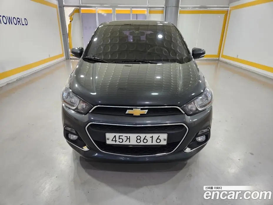 Chevrolet Spark 2017 1.0 автомат (гидро), фото 1
