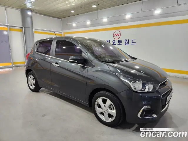 Chevrolet Spark 2017 1.0 автомат (гидро), миниатюра 2