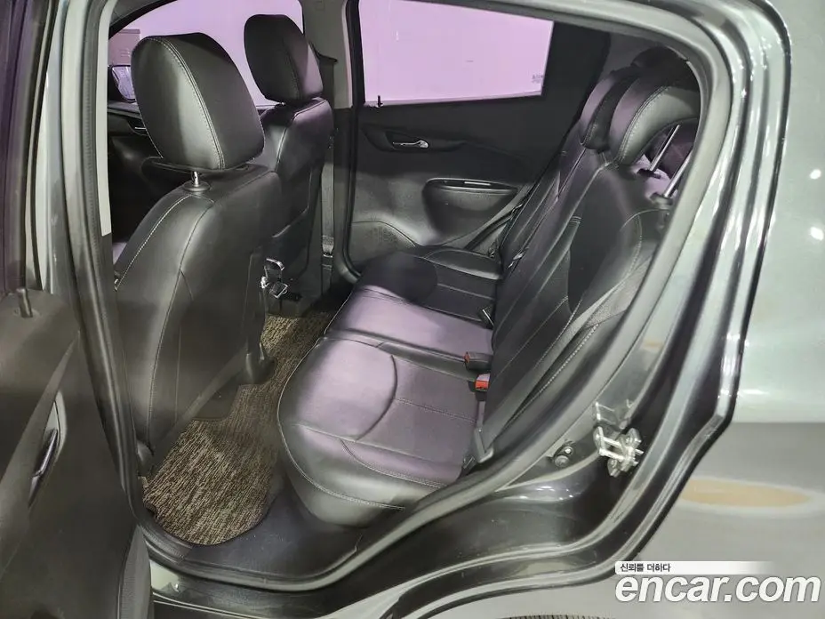 Chevrolet Spark 2017 1.0 автомат (гидро), фото 8