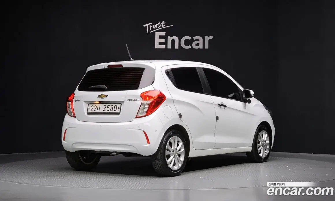 Chevrolet Spark 2019 1.0 автомат (гидро), фото 2