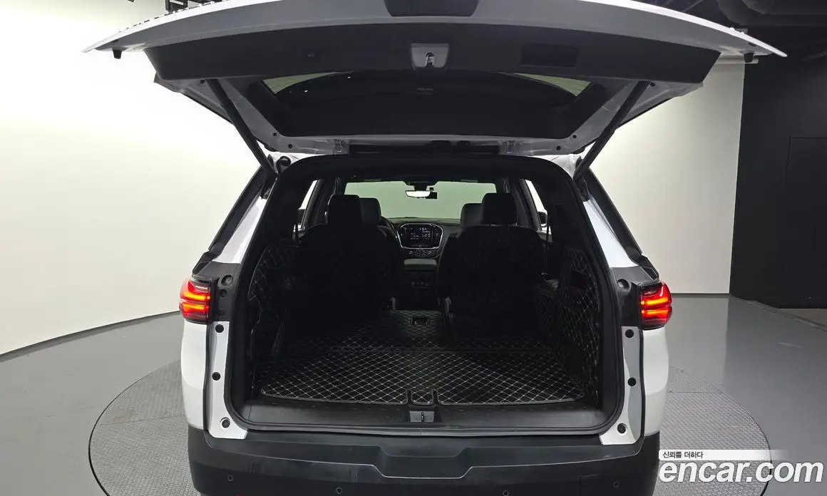 Chevrolet Traverse 2022 3.6 автомат (гидро), фото 26