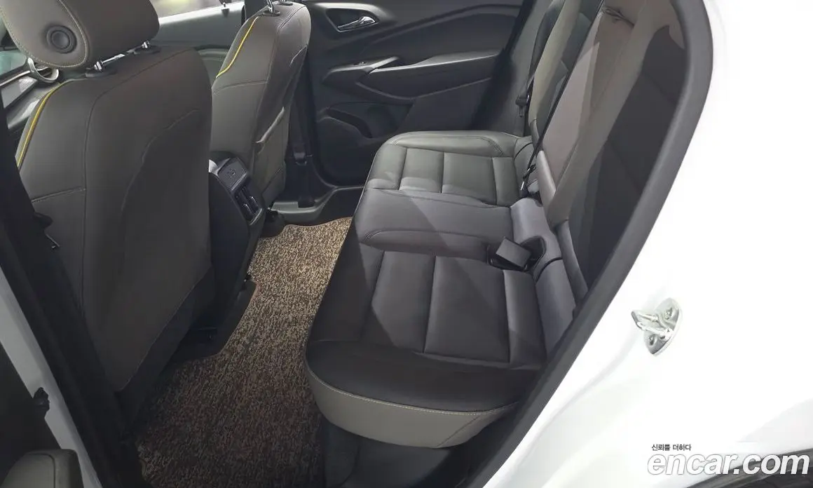 Chevrolet Trax 2023 1.2 автомат (гидро), фото 18