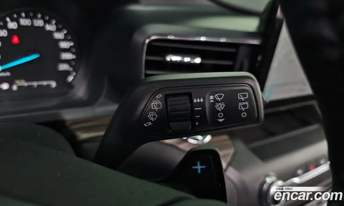 Ford Explorer 2019 2.3 автомат (гидро), фото 15