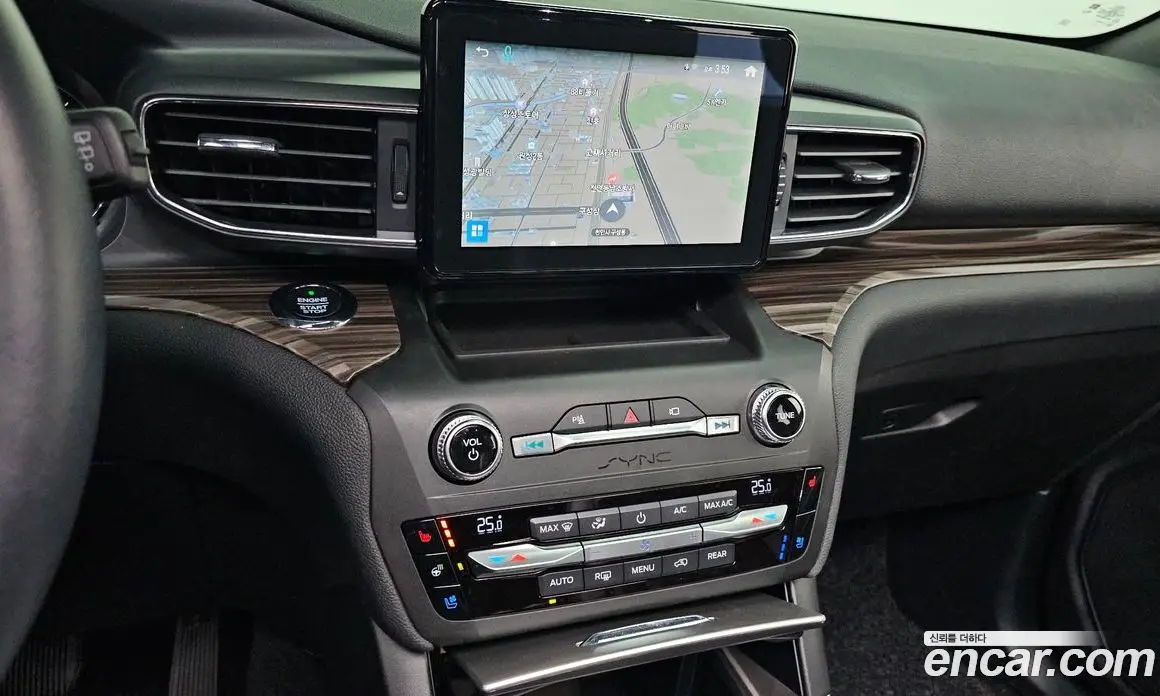 Ford Explorer 2019 2.3 автомат (гидро), фото 16