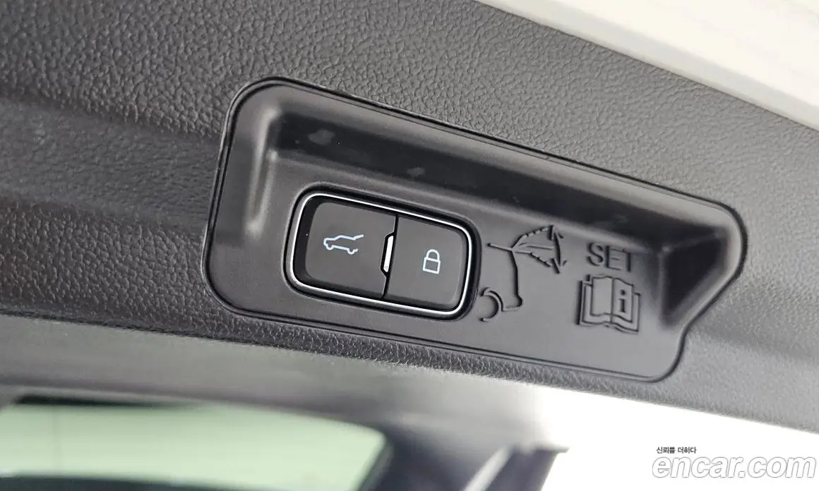 Ford Explorer 2019 2.3 автомат (гидро), фото 20