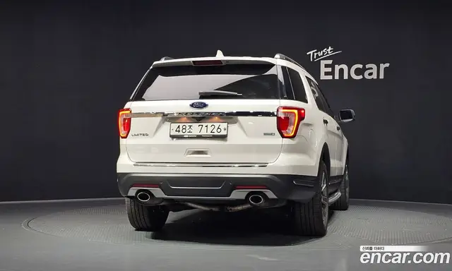 Ford Explorer 2019 2.3 автомат (гидро), миниатюра 4