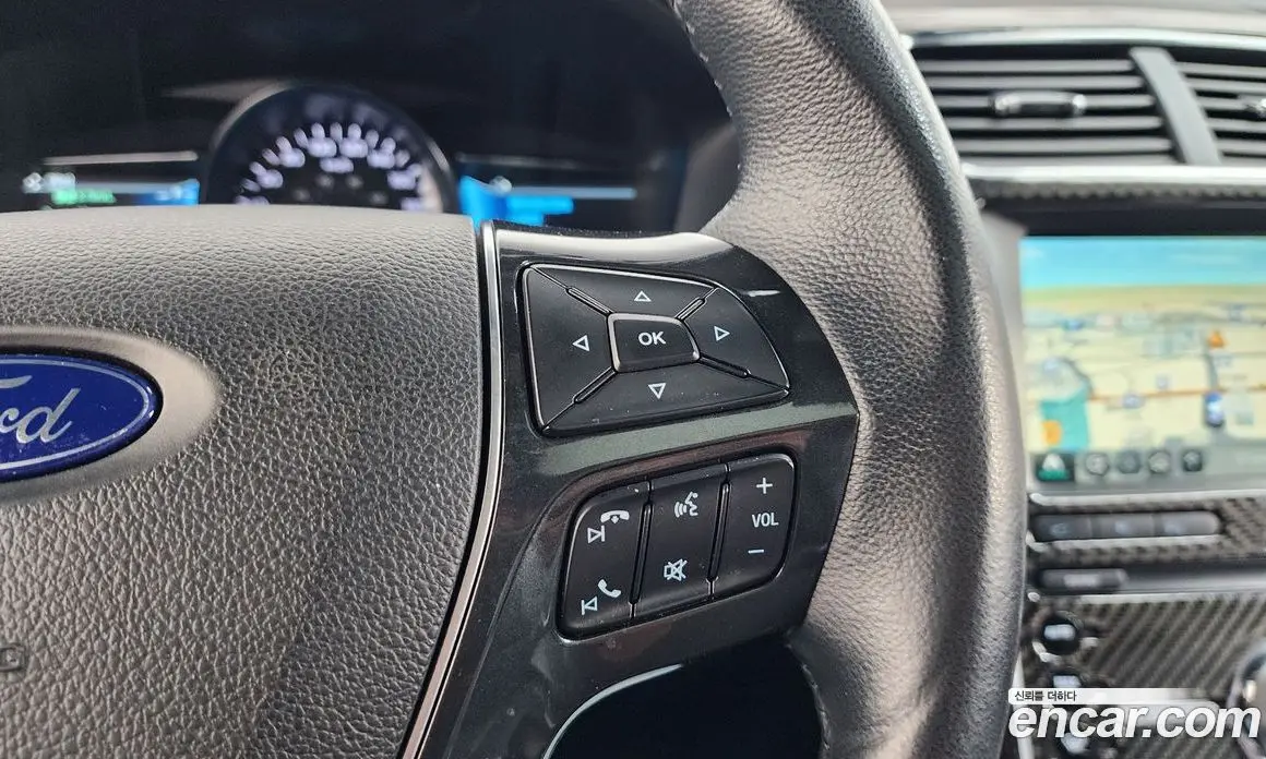Ford Explorer 2019 2.3 автомат (гидро), фото 23