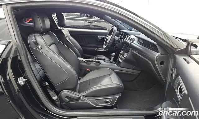 Ford Mustang 2016 2.3 автомат (гидро), миниатюра 11