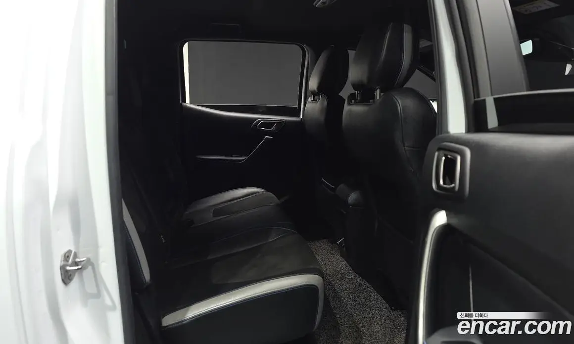 Ford Ranger 2021 2.0 автомат (гидро), фото 11