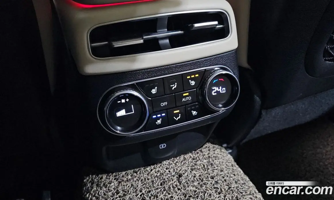 Genesis GV70 2021 2.5 автомат (гидро), фото 25