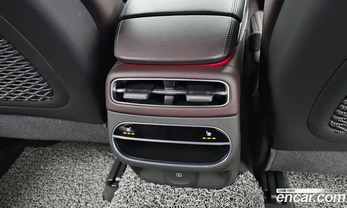 Genesis GV70 2021 2.5 автомат (гидро), фото 24