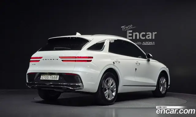 Genesis GV70 2024 2.5 автомат (гидро), миниатюра 2