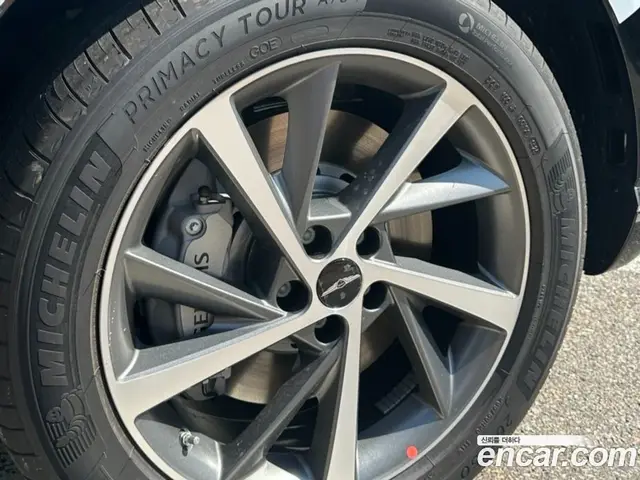 Genesis GV80 2025 2.5 автомат (гидро), миниатюра 4